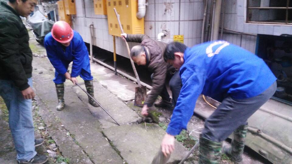 驿城清掏化粪池、管道疏通一站式服务<高效><技术><可靠>